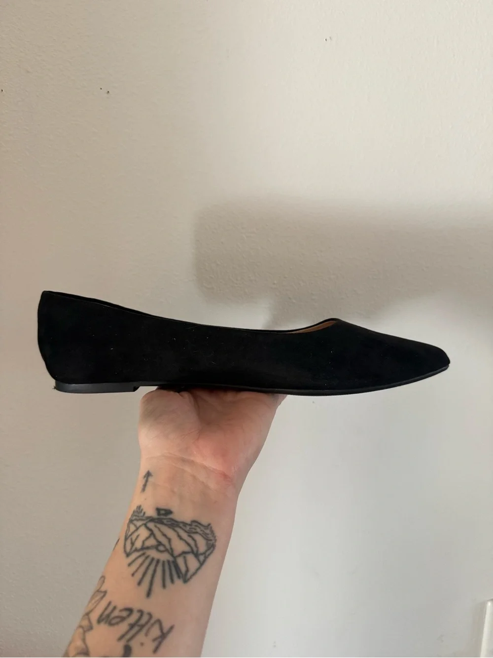 Pointed Toe Black Women's Flats